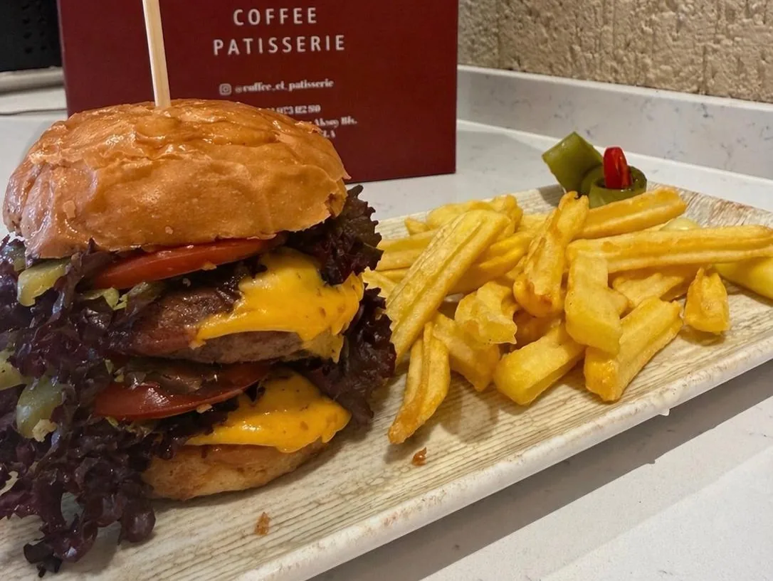 DOUBLE BURGER