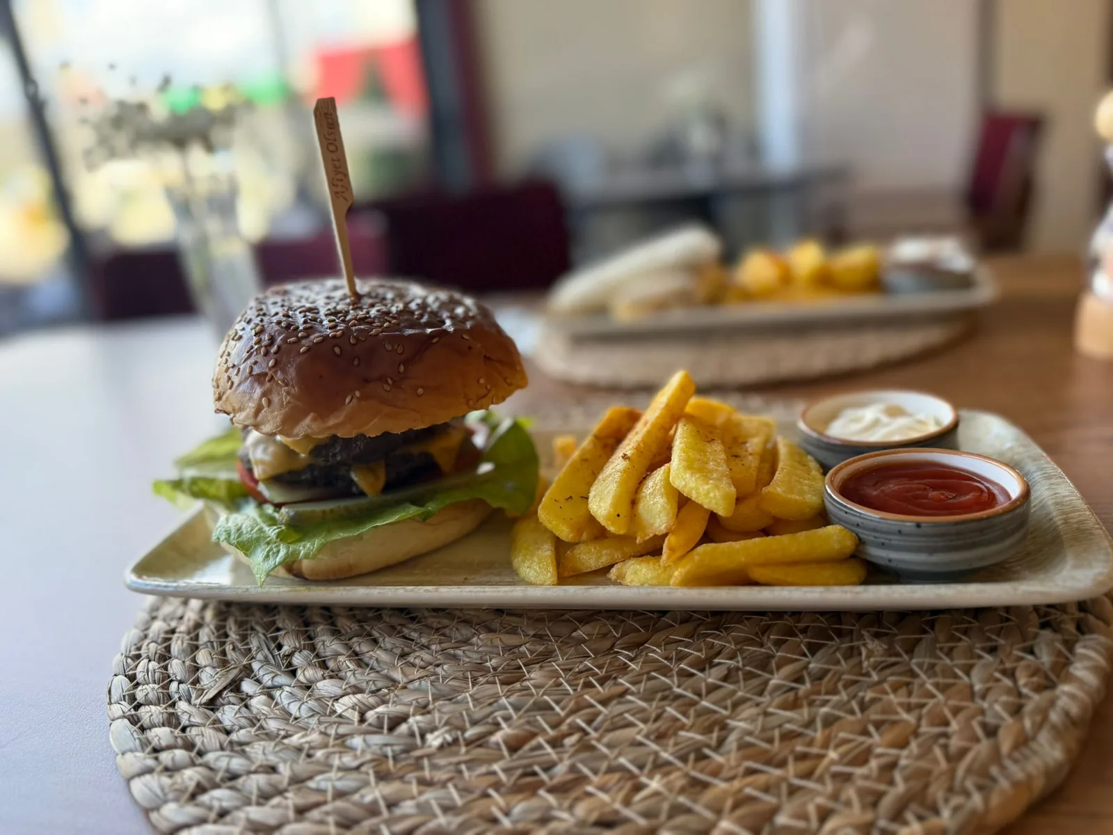 KLASIK BURGER 