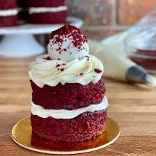 RED VELVET